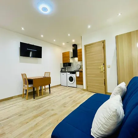 Mozart Passy Apartament *